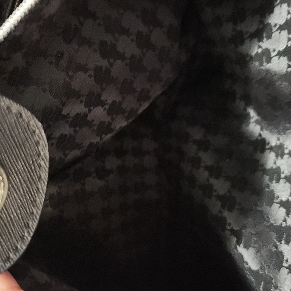 Karl Lagerfeld Tote - Picture 11 of 11
